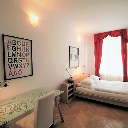 Apartamento Salvator - By Praga
