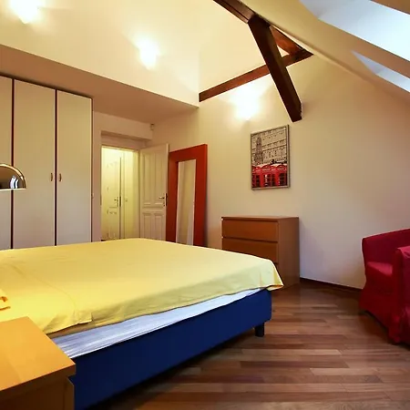 Apartman Salvator - By *